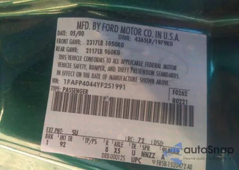 2000 Ford Mustang z USA, uszkodzony, nr VIN 1FAFP4044YF251991